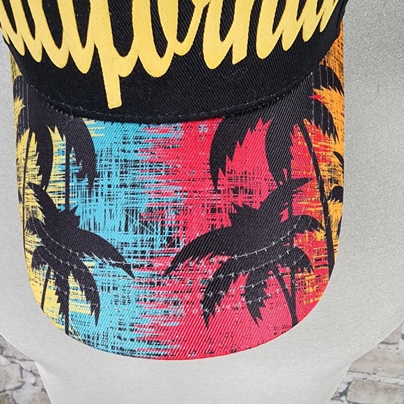 Robin Ruth California Ball Cap Palm Trees Adjustable Black Sunset NWOT - Picture 4 of 13